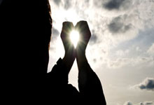 [国际足球]击败玻利维亚 哥伦比亚提前锁定六强.