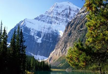 中澳人名单年龄对比：国足平均年龄.岁，澳大利亚.岁.